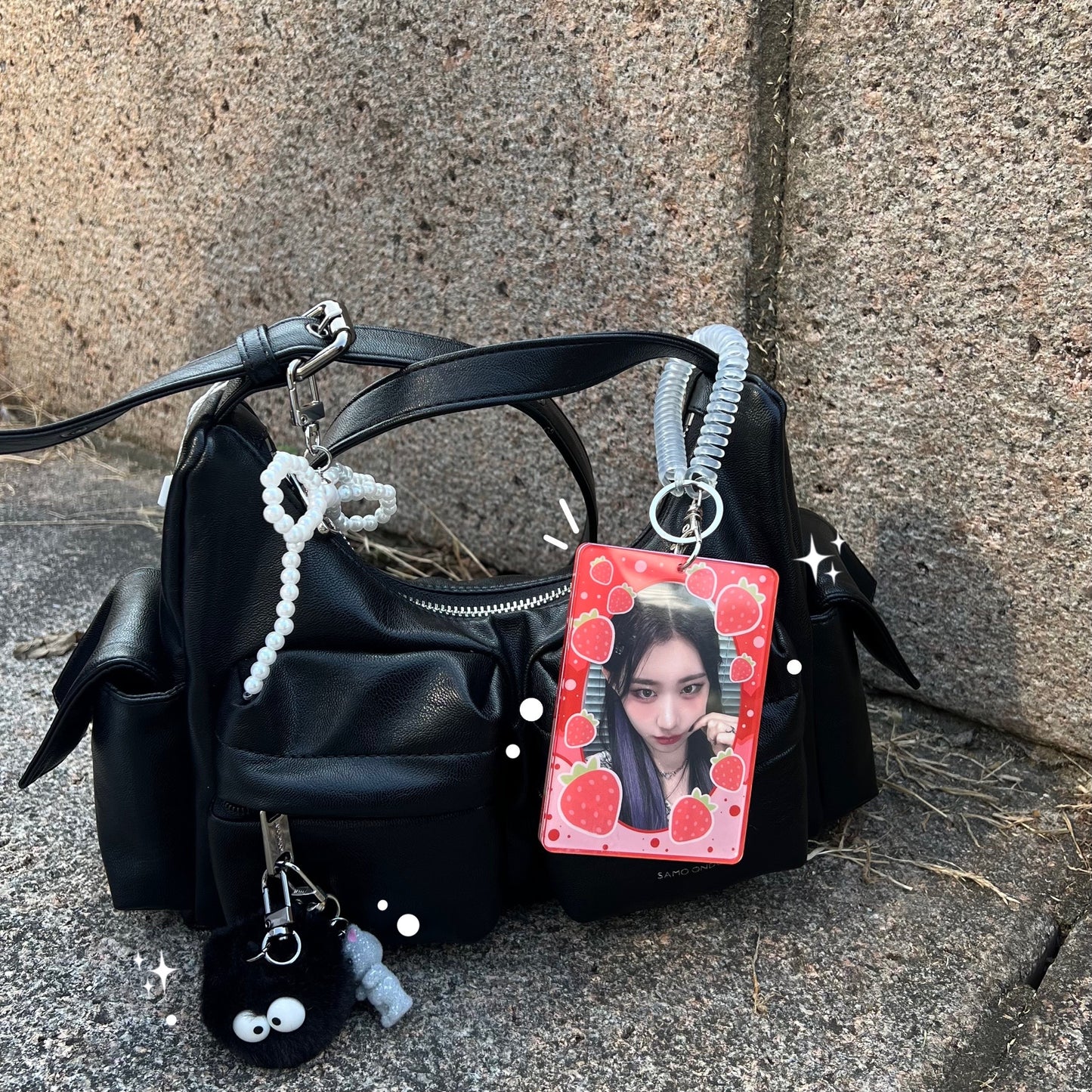 STRAWBERRY acrylic photocard holder