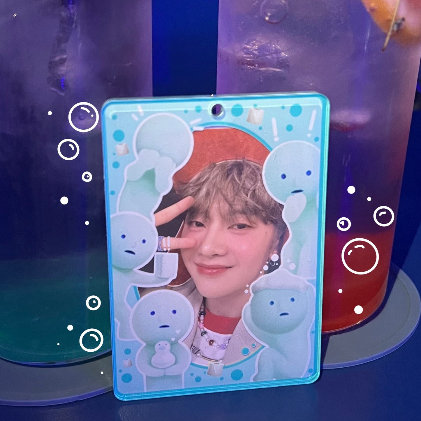 SMISKI BATHROOM VER. acrylic photocard holder