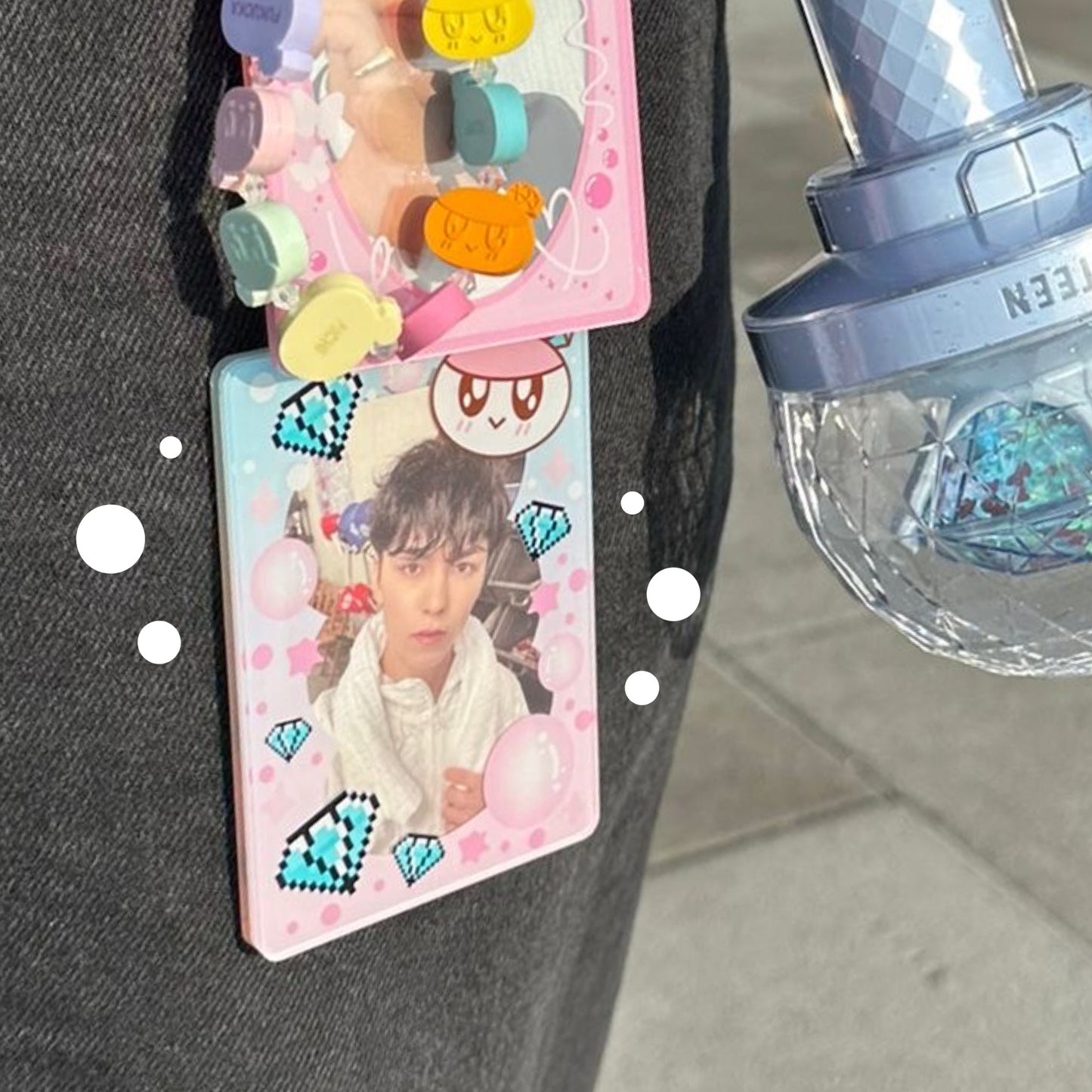 CARAT acrylic photocard holder