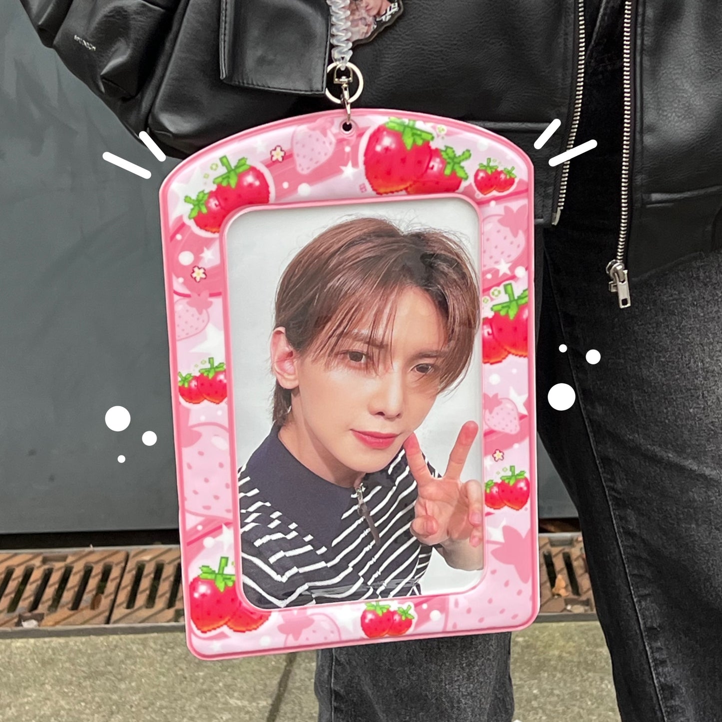 XL photocard holder ( Strawberry )