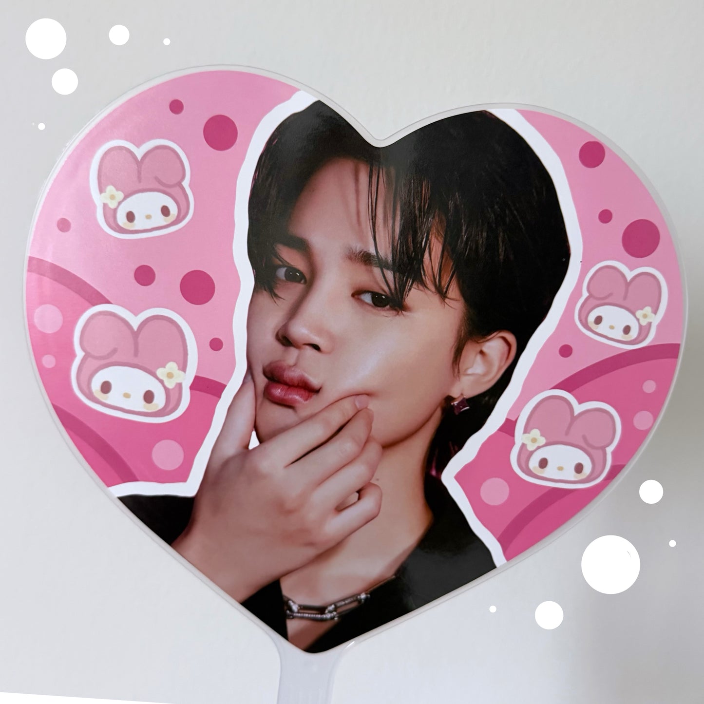 BTS concert heart pickets
