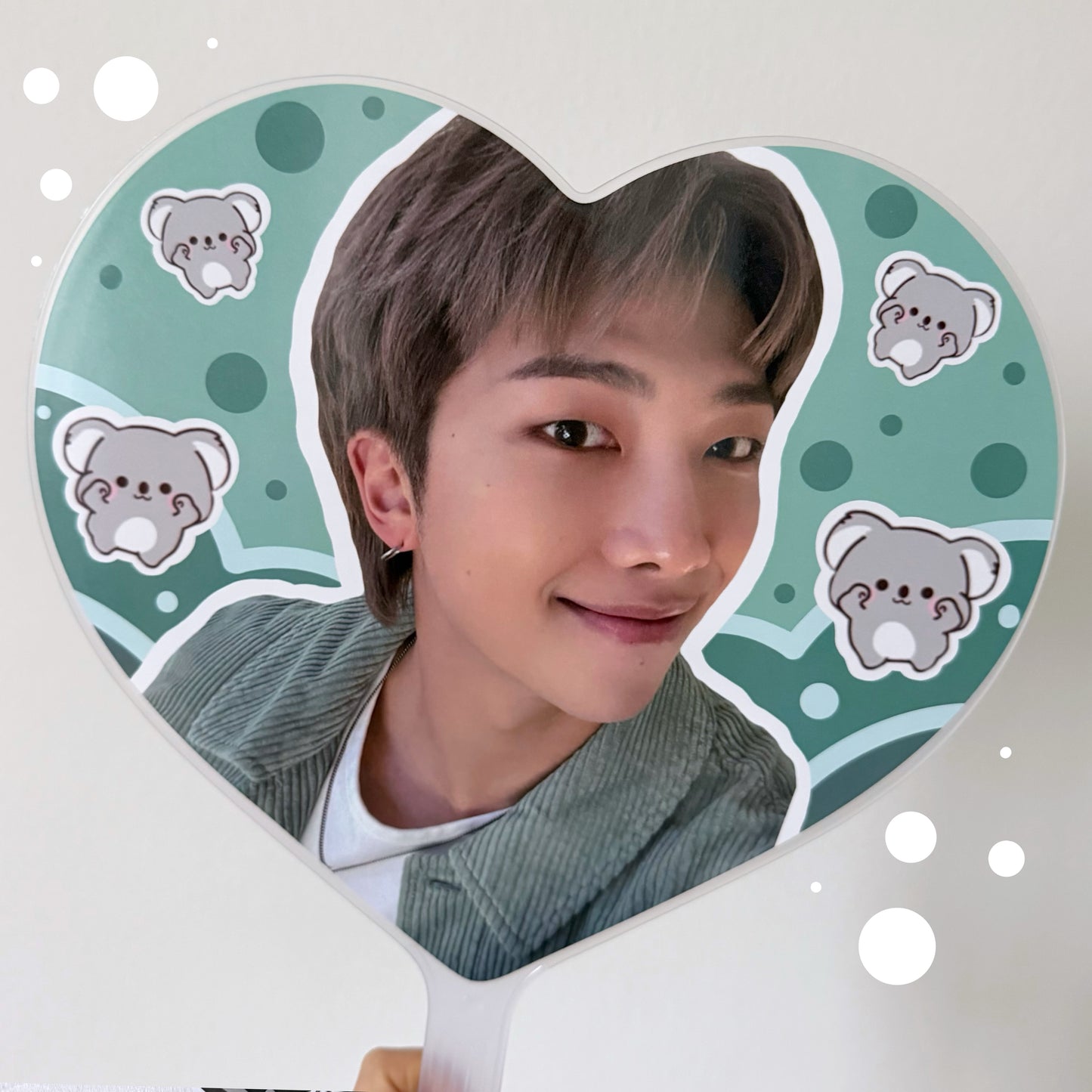 BTS concert heart pickets