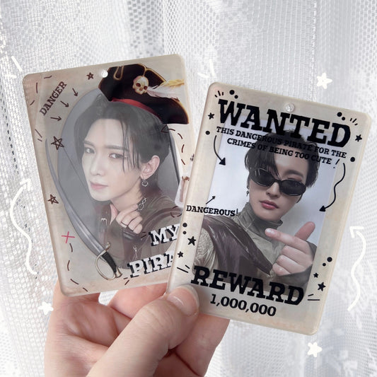 PIRATE acrylic photocard holder