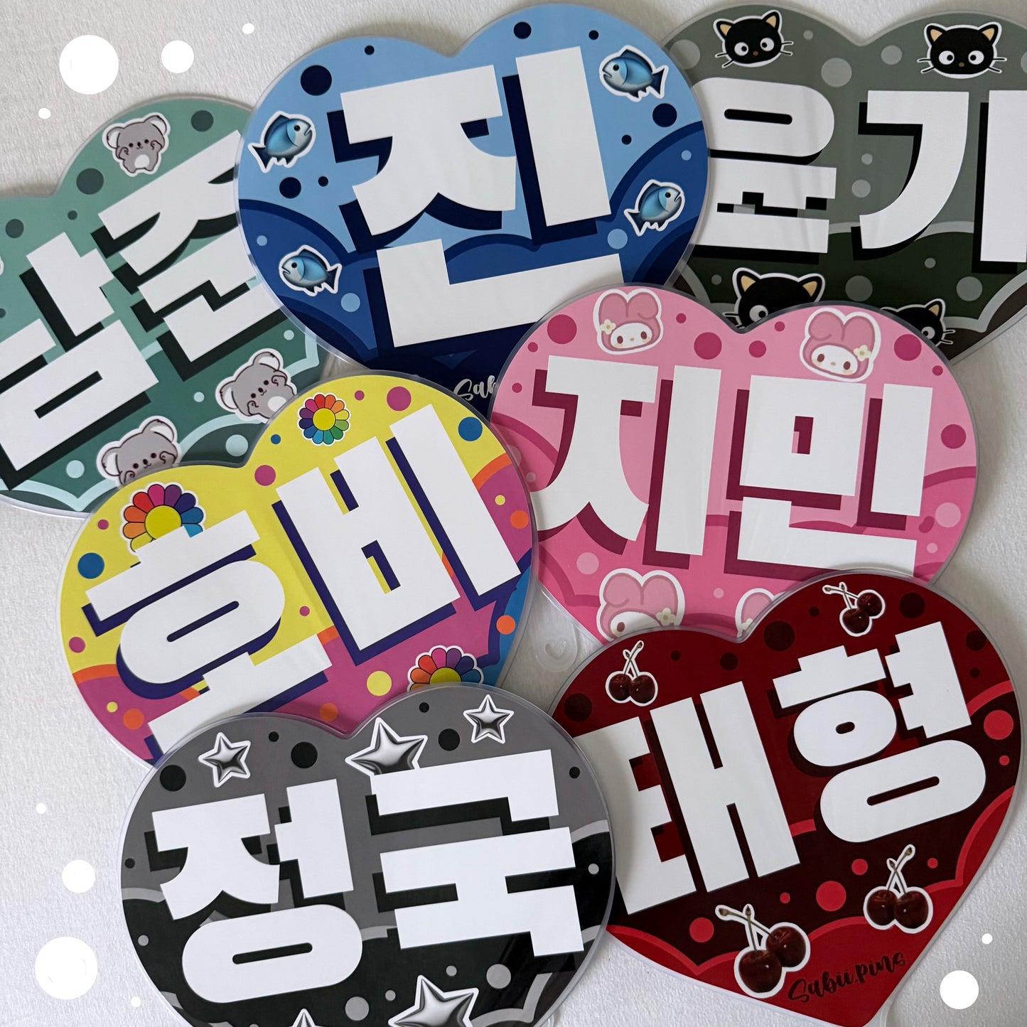 BTS concert heart pickets