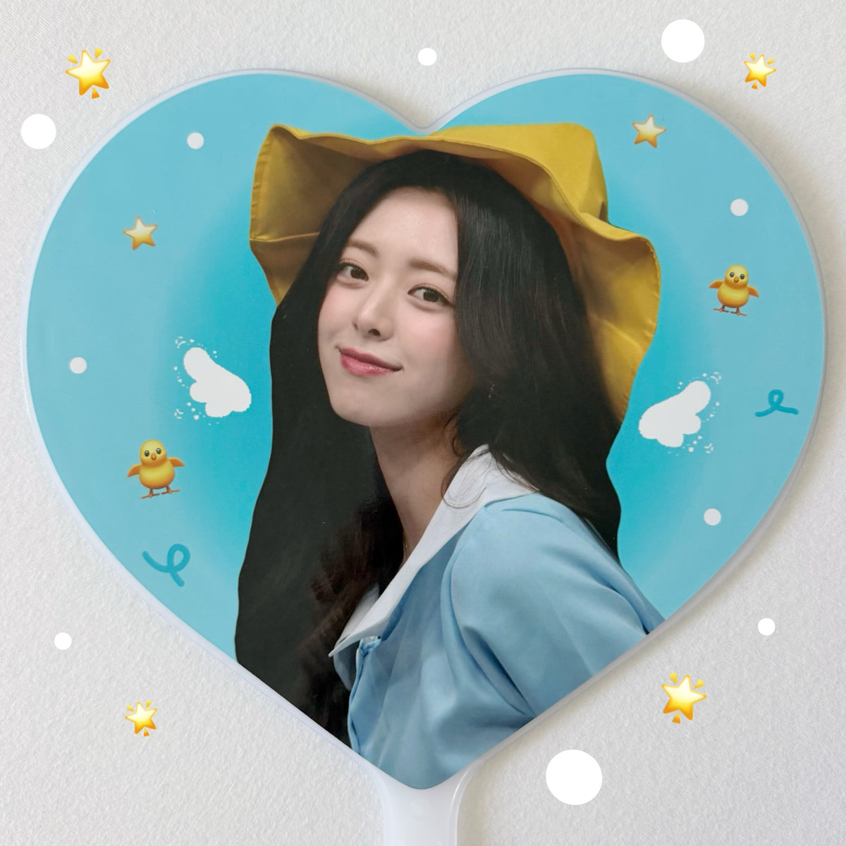 Yuna ICE CREAM concert pickets