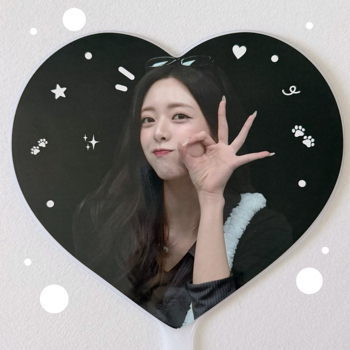 Yuna ICE CREAM concert pickets