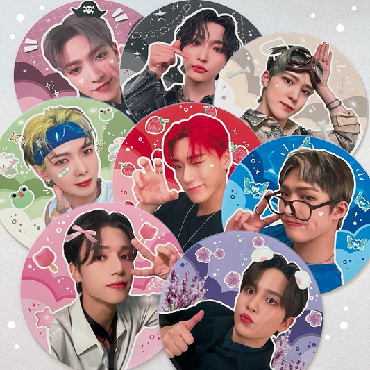 ATEEZ concert pickets